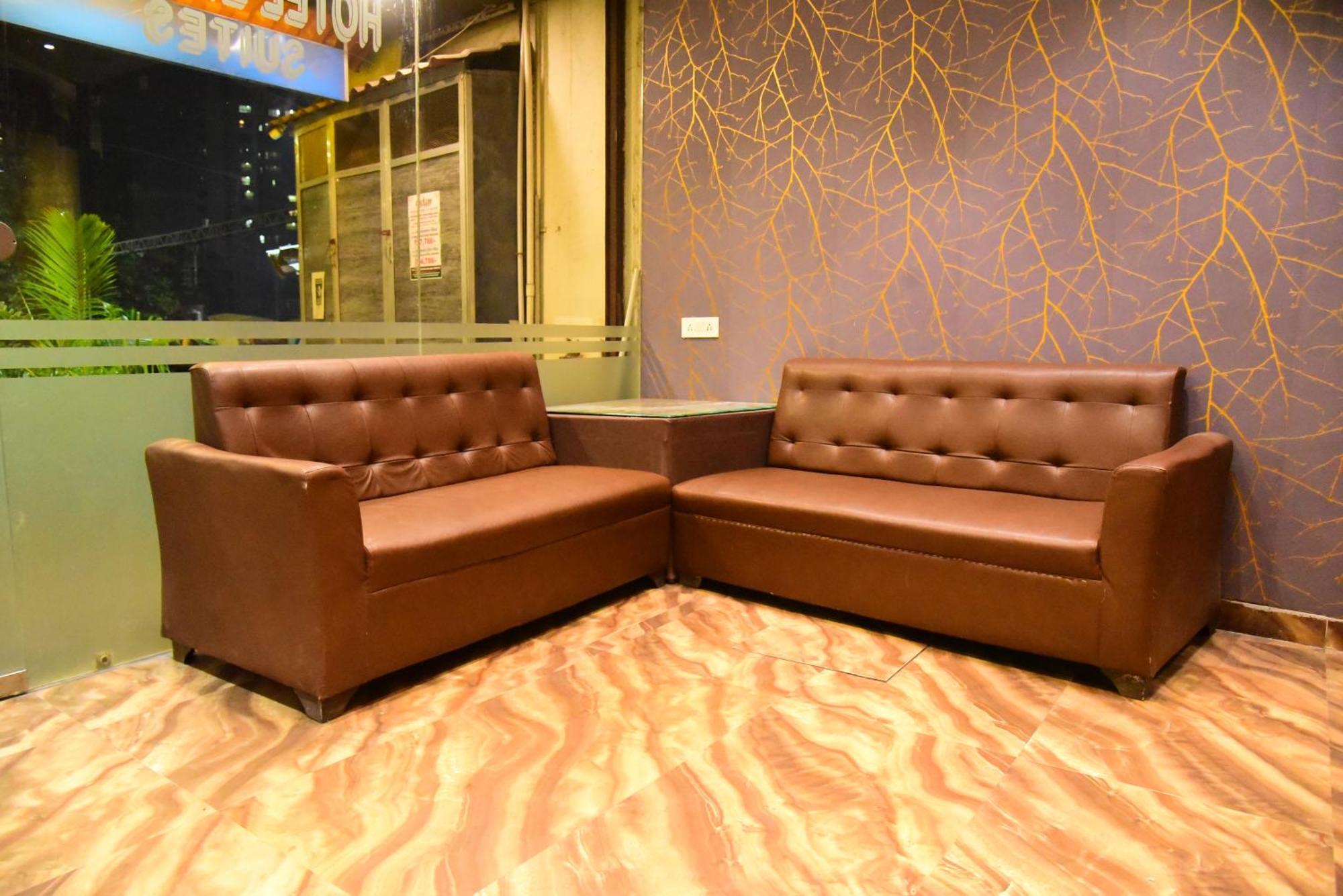 Hotel Embassy Suites — Photos 3